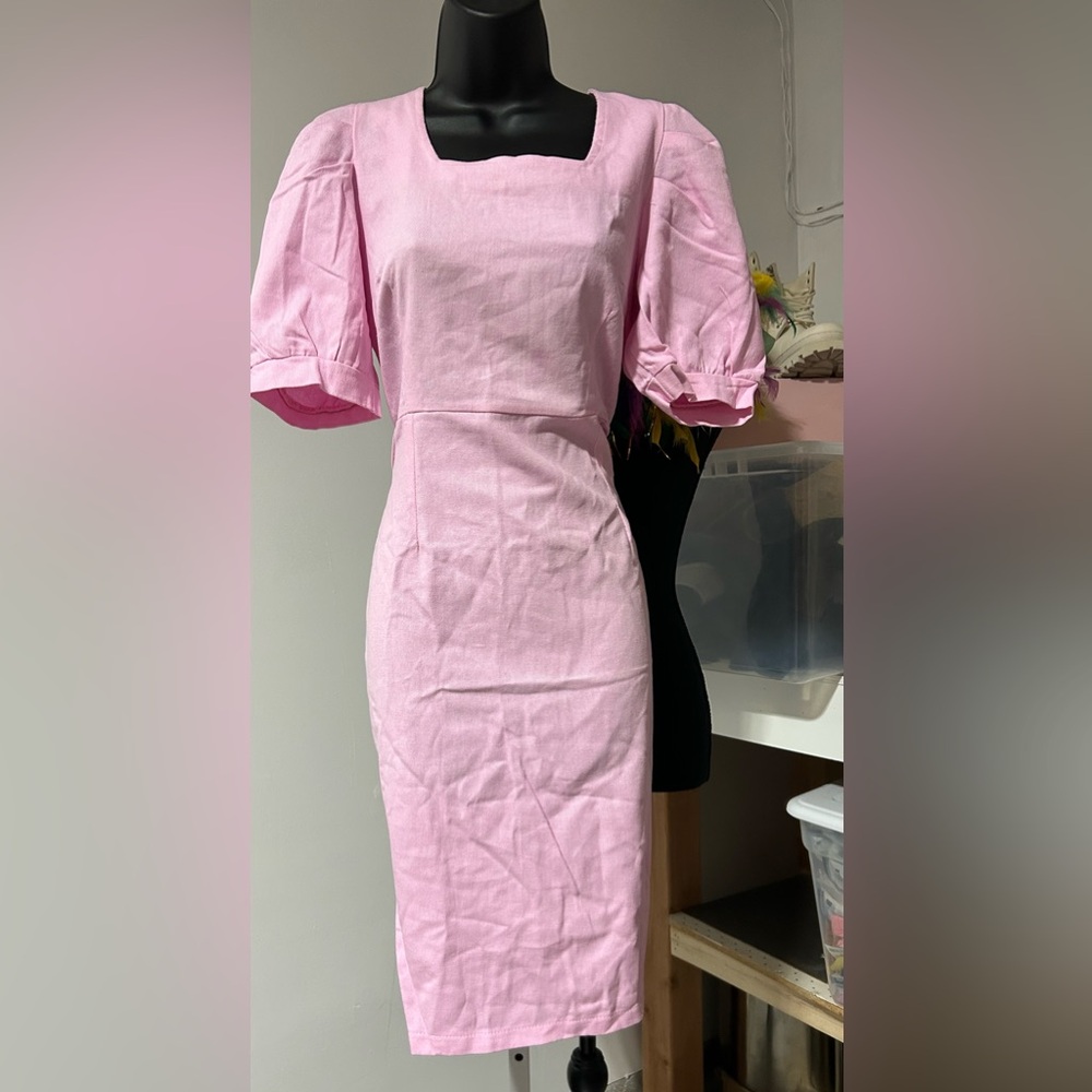 Unlisted Click for Auction Alert * Elegant Pink Women's Dress - Online Fashion